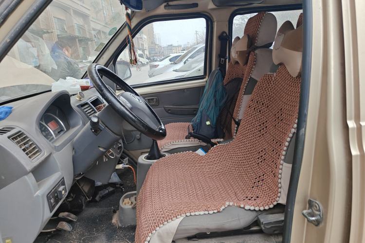 Used BAIC Weiwang 306 2011 1.3L base model 7 seats Left Front Seat