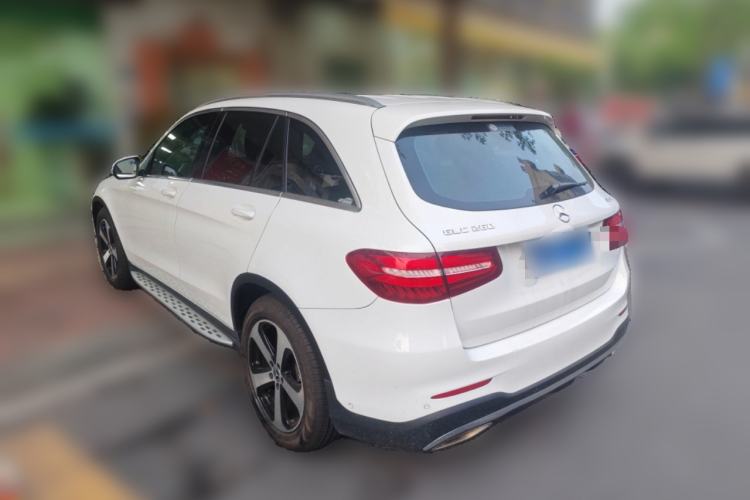 Used Mercedes-Benz GLC 2017 GLC 260 4MATIC Luxury Model
