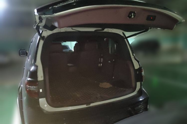 Used Nissan Patrol 2018 4.0L LinkedIn Edition