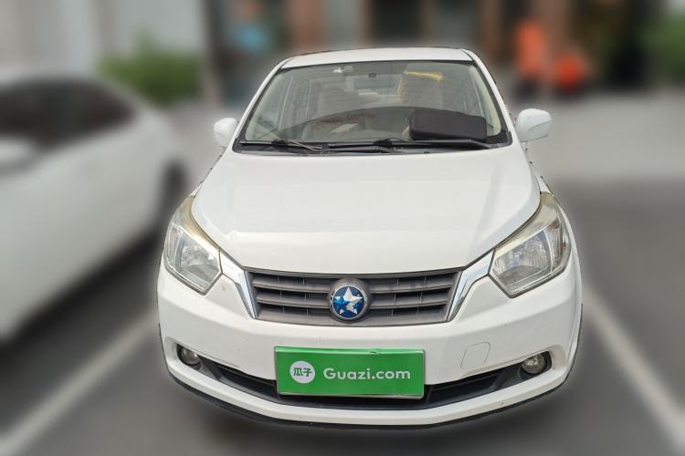 Used Venucia D50 2012 1.6L Manual Comfort Edition Front