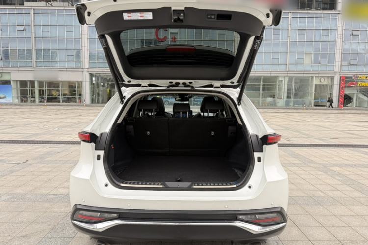 Used Toyota Venza 2022 2.0L CVT Two-Wheel Drive Prestige Edition Interior 1