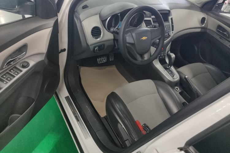 Used Chevrolet Cruze 2014 1.6L SL Millionth Anniversary Edition AT