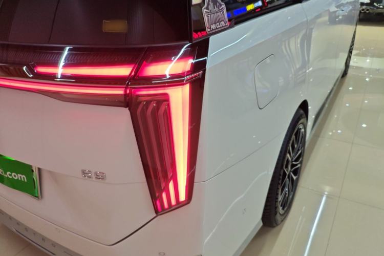 Used GAC Trumpchi E9 2023 E9 Master Model Right Rear Taillight