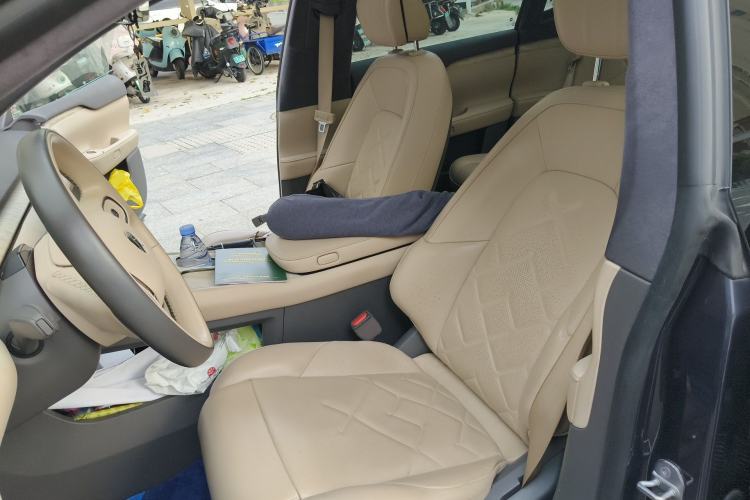 Used Nio ET7 2022 100kWh First Edition Left Front Seat