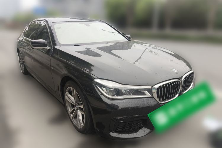 Used BMW 7 Series 2018 730Li Luxury Edition M Sport Package Front Right 45 Deg