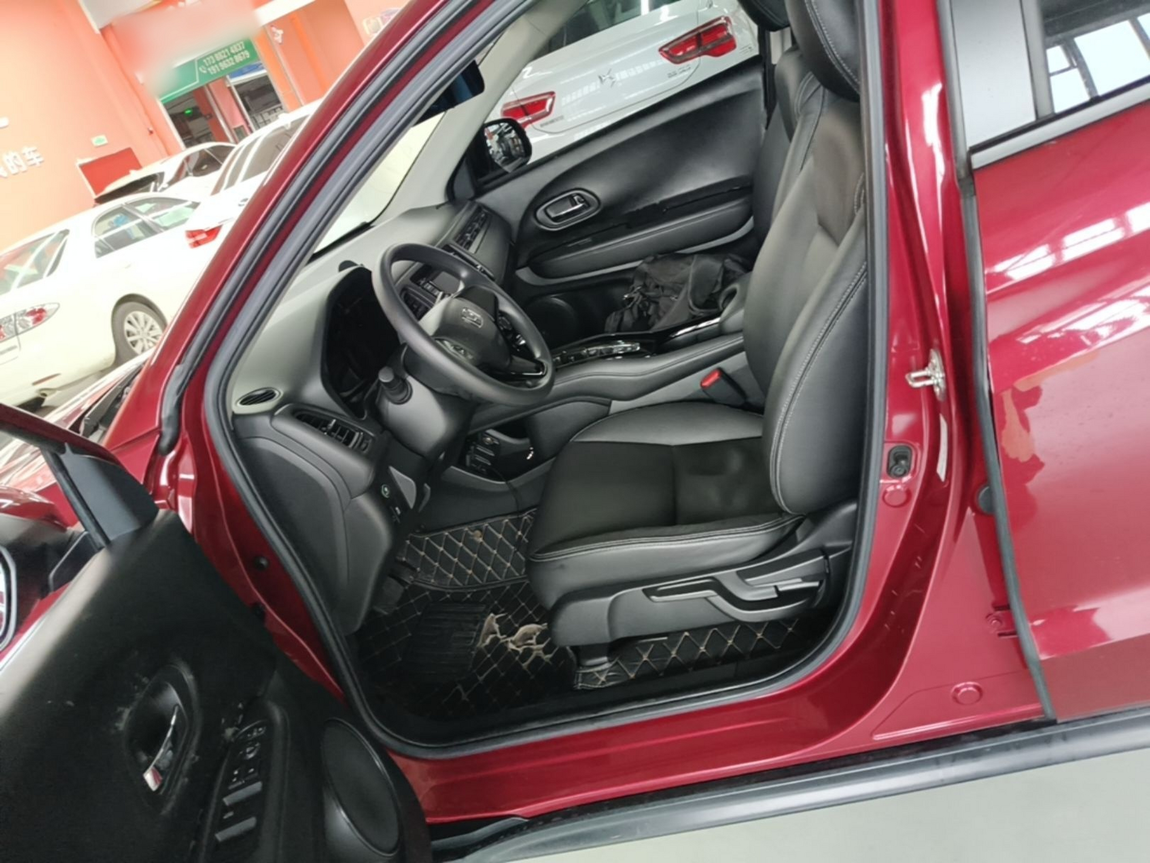 Interior delantero