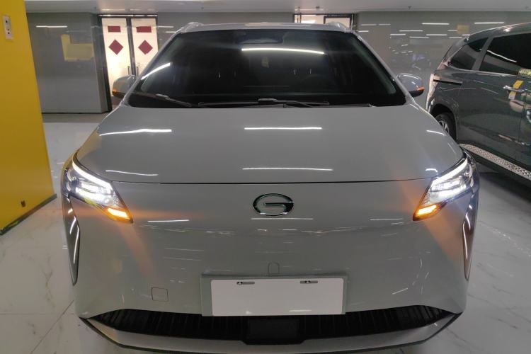 Used AION Y 2024 Younger
