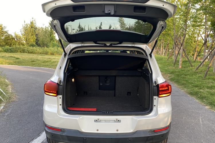 Used Volkswagen Tiguan L 2015 1.8TSI Automatic Two-Wheel Drive Luxury Model