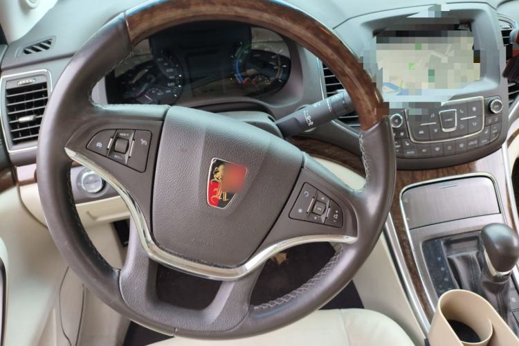 Used Roewe e950 2017 50T Hybrid Connected Executive Edition Steering Wheel