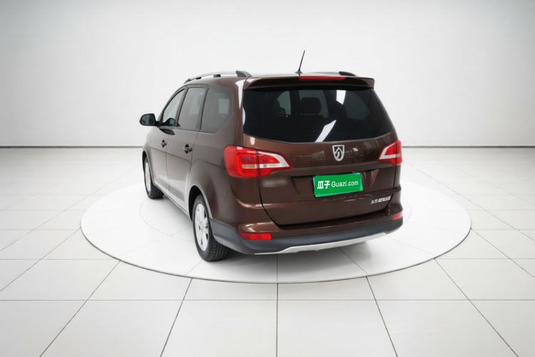 Used Baojun 730 2016 Revised 1.5L Manual Standard Version 7 Seats China V Emission Standard Rear Left 45 Deg