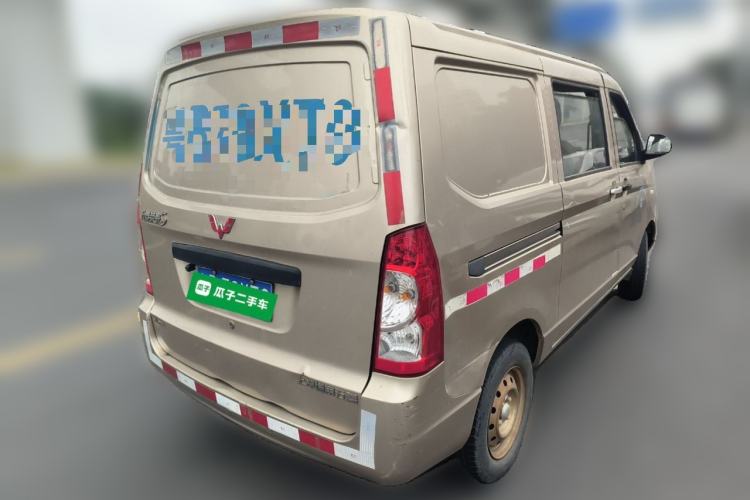 Used Wuling Rongguang 2015 1.2L S Base Model CNG Rear Right 45 Deg