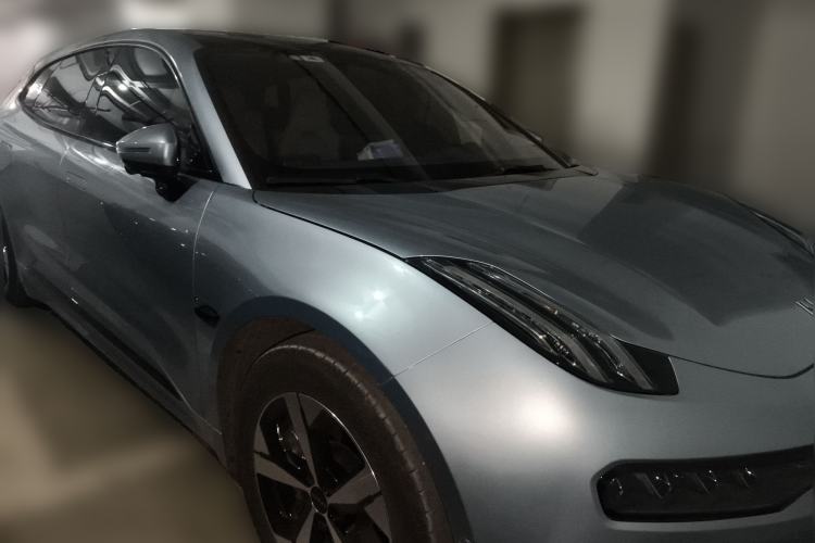 Used Zeekr 001 2023 WE Edition 86 kWh Front Right 45 Deg