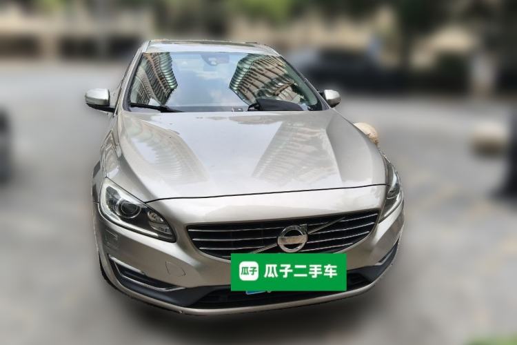 Used Volvo V60 2014 T5 Zhiya Edition