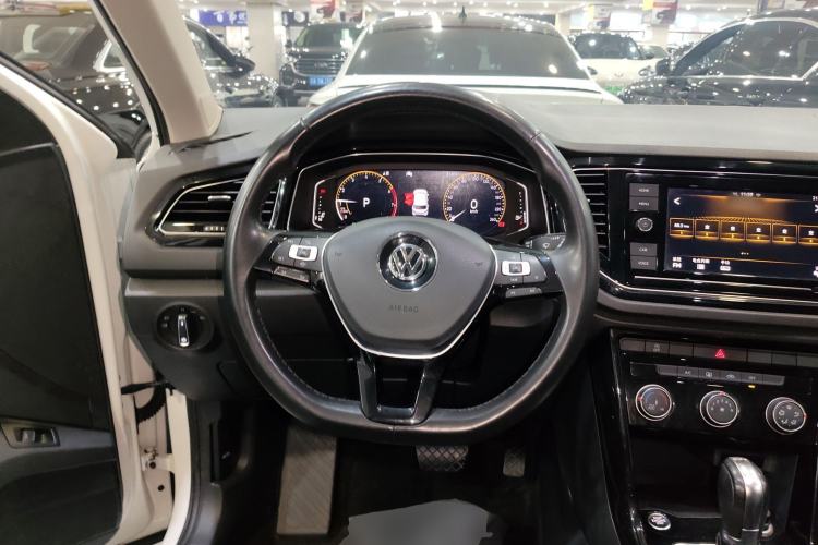 Used Volkswagen T-ROC 2020 280TSI DSG Two-Wheel Drive Comfort Version Steering Wheel