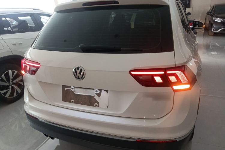 Used Volkswagen Tiguan L 2018 280TSI Automatic Two-Wheel Drive Comfort Edition