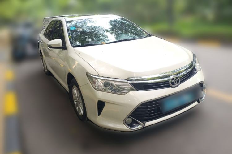 Used Toyota Camry 2016 2.0E 10th Anniversary Elite Edition
