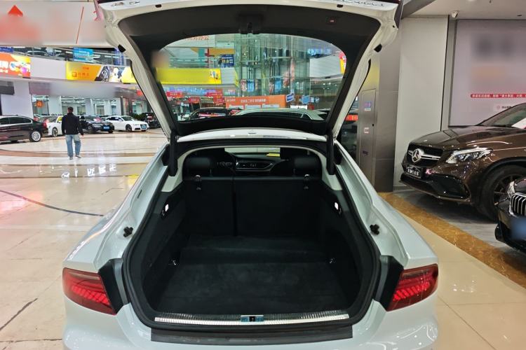 Used Audi A7 2016 35 TFSI Fashion Model Trunk