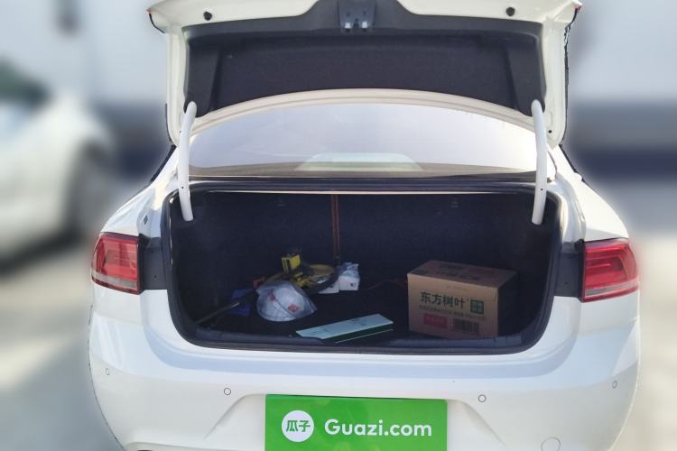 Used Volkswagen Lamando 2015 230TSI DSG Fashion Edition
