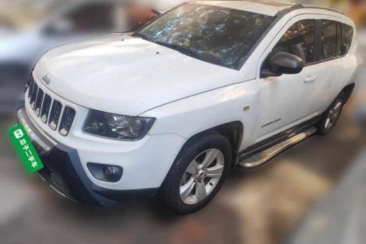 Used Jeep Compass 2014 2.0L two-wheel drive sport version