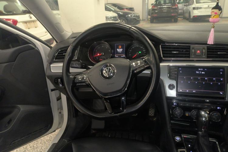 Used Volkswagen Lamando 2018 280TSI DSG Luxury Edition