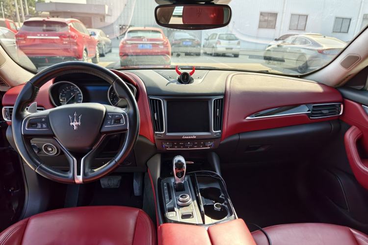 Used Maserati Levante 2016 3.0T Standard Edition
