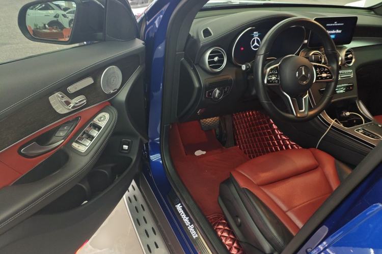 Used Mercedes-Benz GLC Coupe 2020 GLC 300 4MATIC Coupe SUV