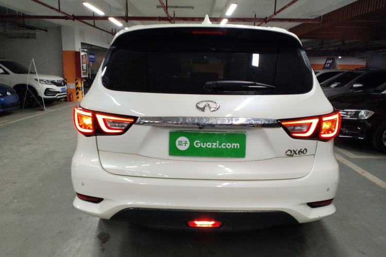 Used Infiniti QX60 2016 2.5 S/C Hybrid Two-Wheel-Drive Excellence Edition China V Standard