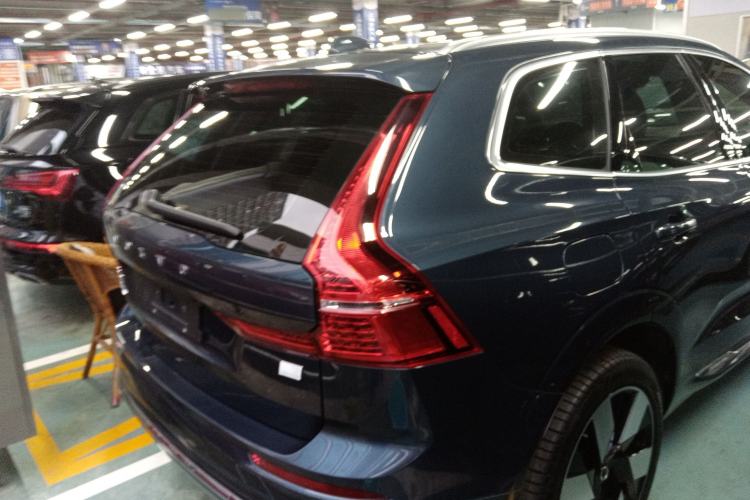 Used Volvo XC60 New Energy 2024 T8 Plug-in Hybrid Long-Range All-Wheel Drive Smart Luxury Edition