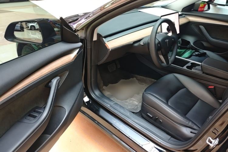 Used Tesla Model 3 2022 Rear-Wheel-Drive Version