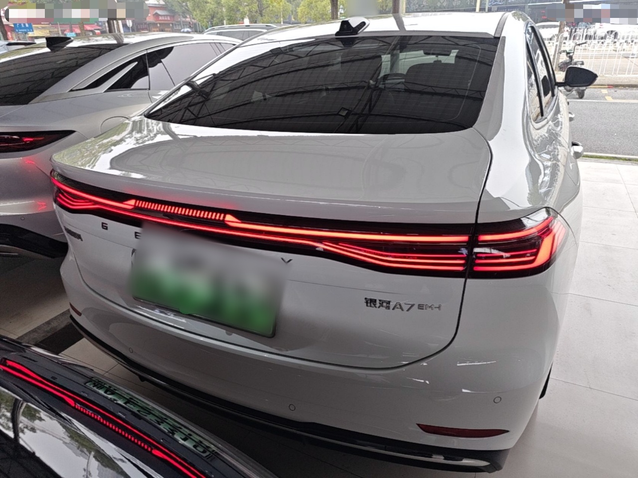 Geely Galaxy A7 2025 Model EM-i 150km Long-Distance Edition — снимка 5