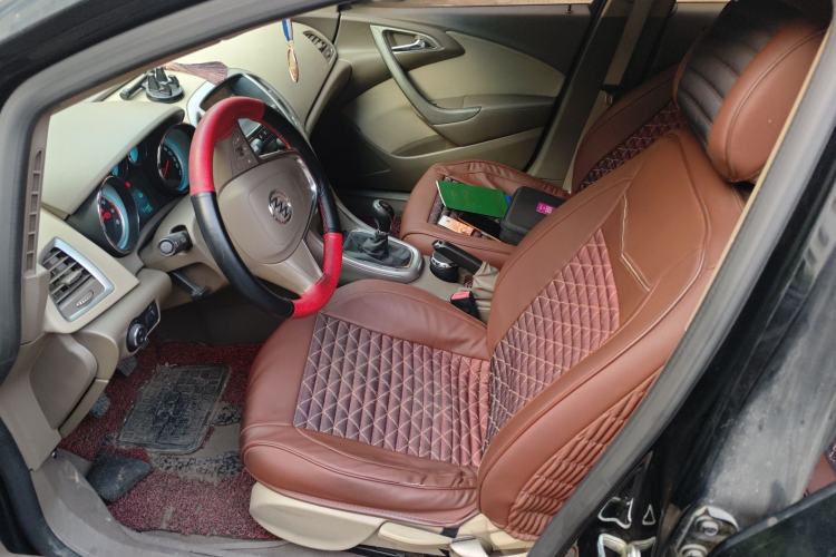 Used Buick GT 2013 GT 1.6L Manual Entry-Level Model