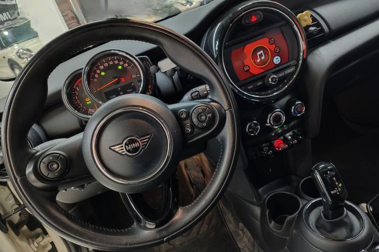 Used MINI MINI 2019 1.5T ONE
