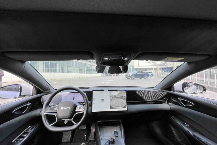 Used BYD Seal 2025 Restyled 600 Four-Wheel Drive Intelligent Driving Version
