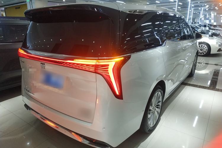 Used Buick Century 2023 2.0T Six-Seater Yinshi Edition
