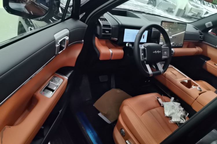 Used Formula Leopard Tai 7 2025 Model 200 km Two-Wheel Drive Max Edition
