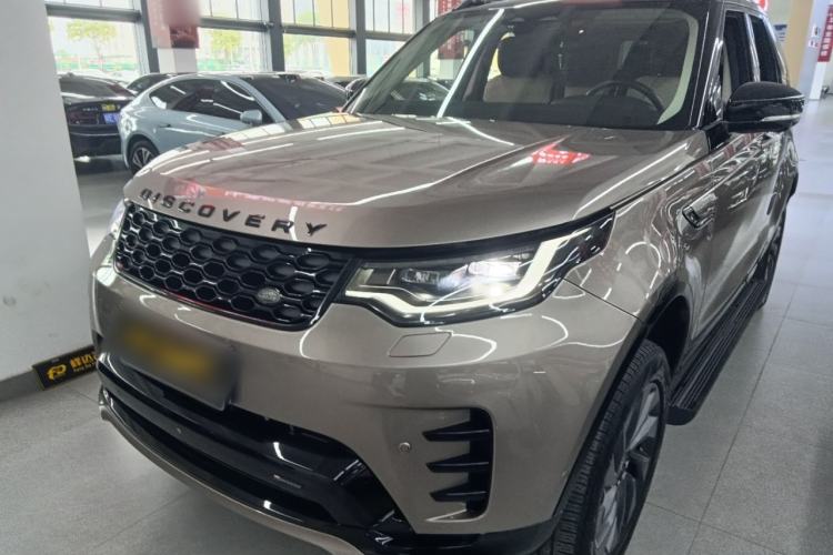 Used Land Rover Discovery 2023 Revised Version 360 PS R-Dynamic S