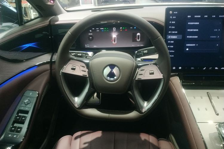 Used Denza Z9GT 2024 1100 Four-Wheel Drive Ultra Version Steering Wheel