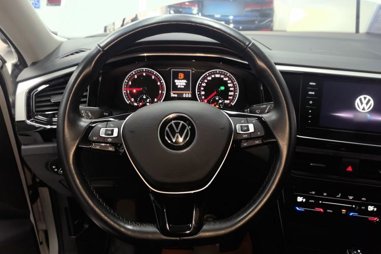 Used Volkswagen Tayron 2020 330TSI Two-Wheel Drive Luxury Smart Connectivity Version Steering Wheel