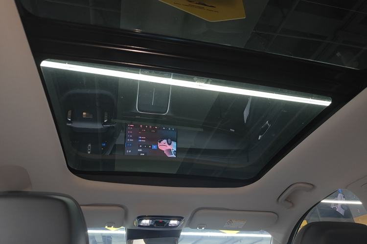 Used Geely Galaxy Xingjian 7 EM-i 2026 Model 135km Leading Edition Headliner