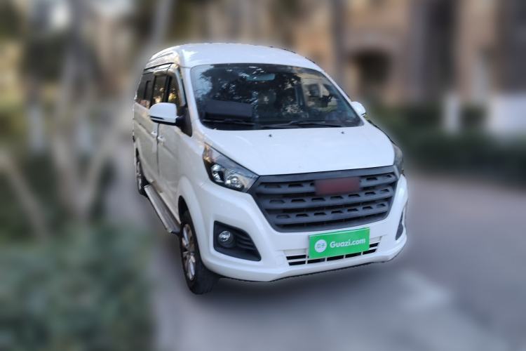 Used Jinbei Gold Hiace 2023 1.5L Passenger Vehicle Engineering Lion 5/6/7 Seater
