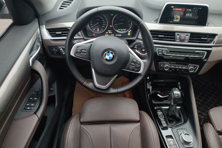 Used BMW X1 New Energy 2018 xDrive25Le Luxury Model Steering Wheel