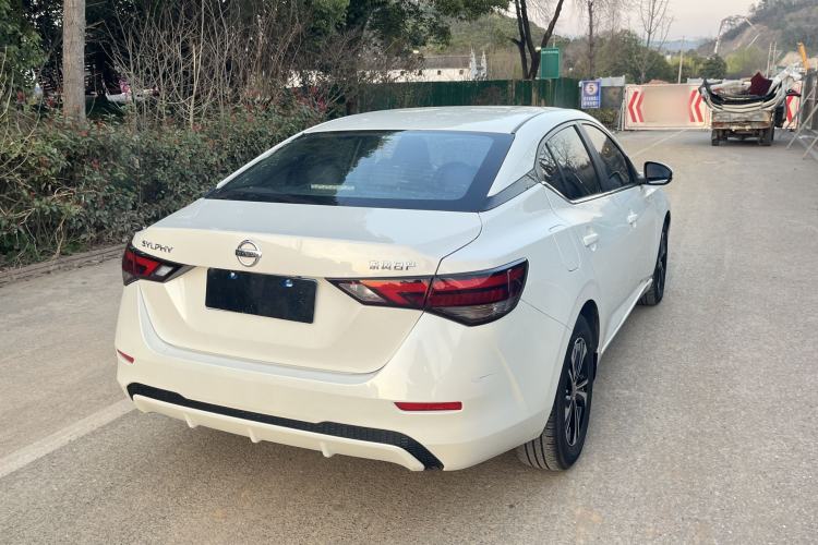 Used Nissan Sylphy 2022 1.6L XL CVT Enjoyment Edition Exterior 5