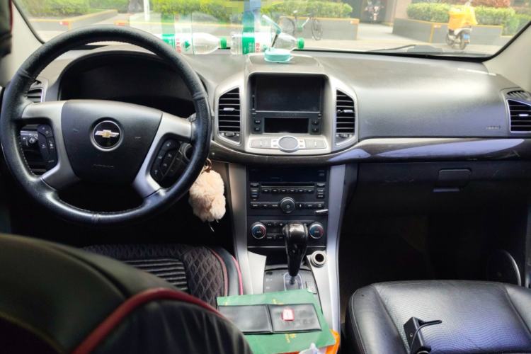 Used Chevrolet Captiva 2014 2.4L 4x4 Flagship Edition 7 Seats Center Console