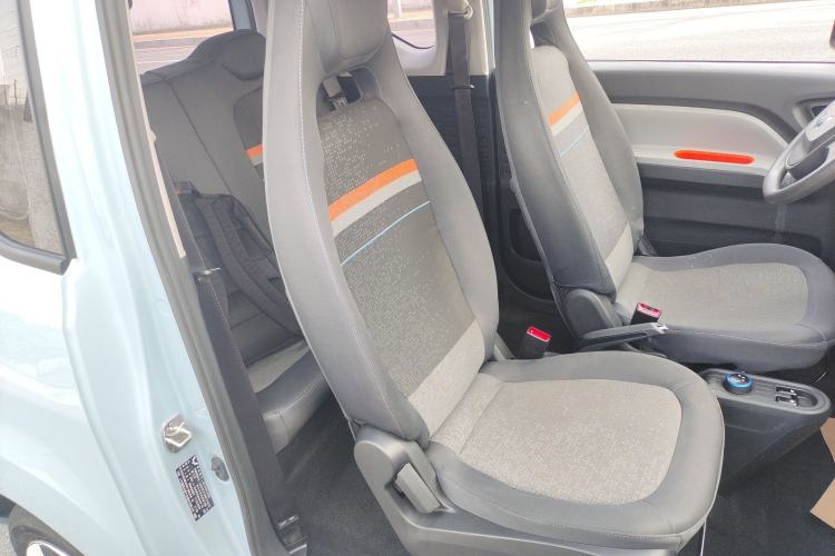 Used Wuling Hongguang MINIEV 2022 Zizai Version Lithium Iron Phosphate Right Front Seat
