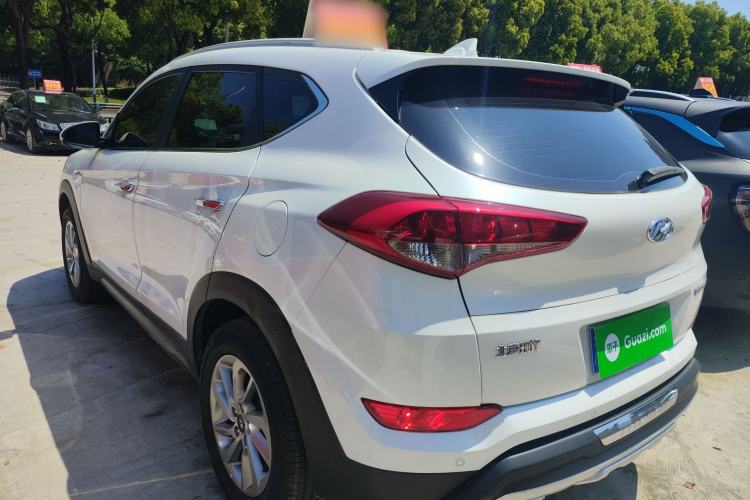 Used Hyundai Tucson 2015 1.6T Dual-Clutch Two-Wheel-Drive Smart Model Rear Left 45 Deg