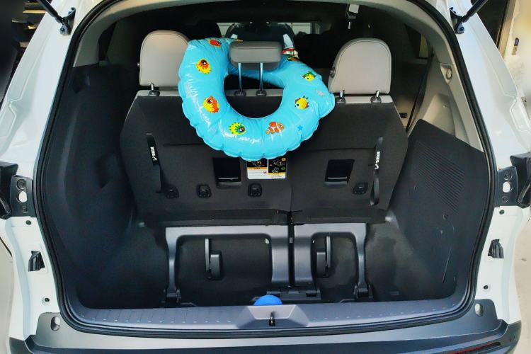 Used Toyota Granvia 2024 2.5L Hybrid Comfort Edition
