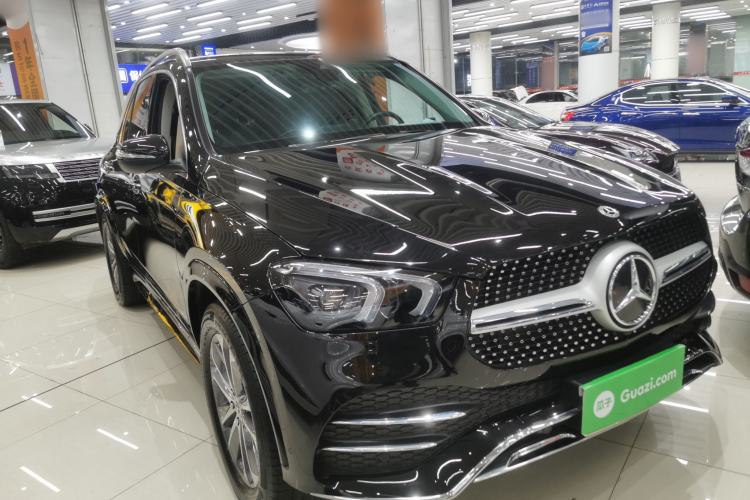 Used Mercedes-Benz GLE 2023 GLE 350 4MATIC Stylish Model Front Right 45 Deg