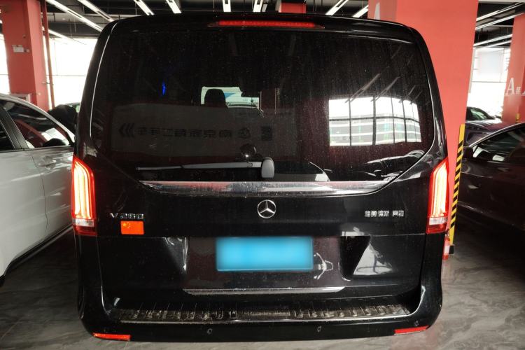 Used Mercedes-Benz V-Class 2020 V 260 Avantgarde Edition Rear