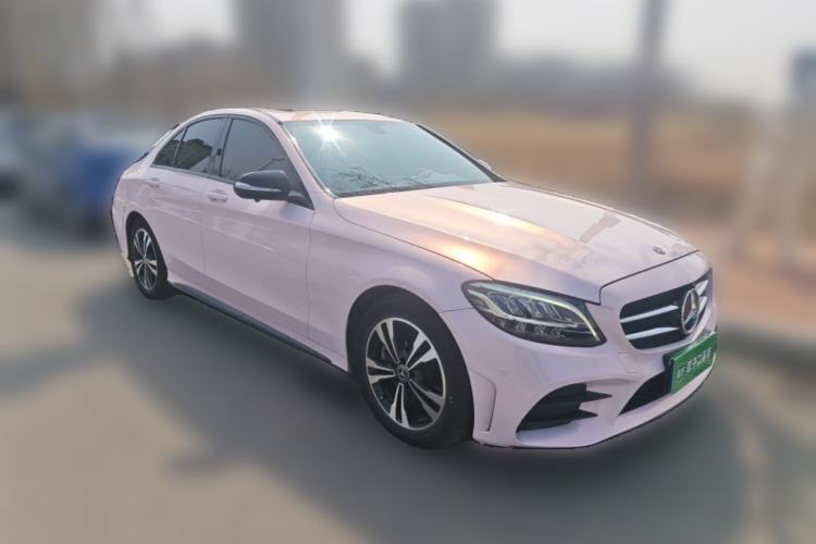 Used Mercedes-Benz C-Class 2019 C 260 Sport Edition Front Right 45 Deg