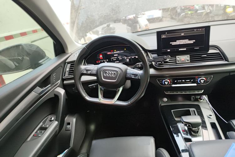 Used Audi Q5L 2022 40T Luxury Dynamic Model